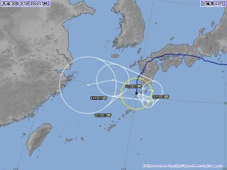 台風進路予想図